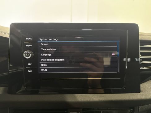 Used 2025 Volkswagen Jetta Sport FWD image 38