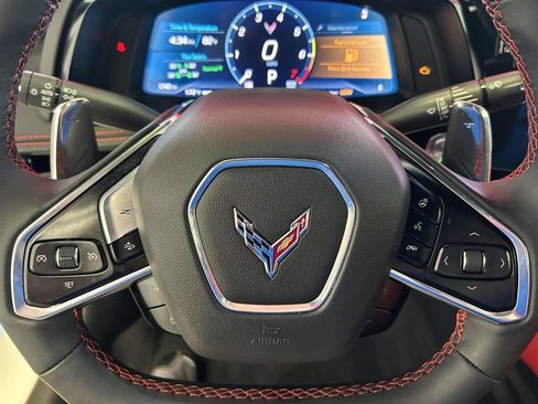 Used 2024 Chevrolet Corvette Stingray Preferred Cpe w/ 2LT RWD image 29