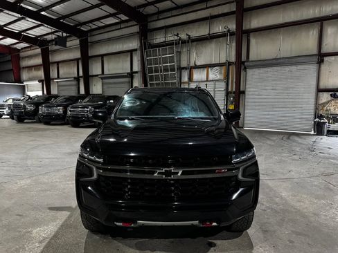 Used 2021 Chevrolet Tahoe Z71 w/ Z71 Signature Package image 10