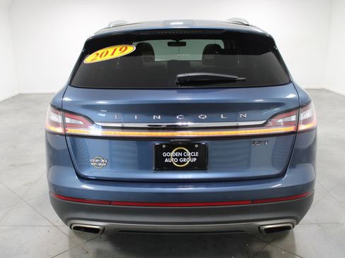 Used 2019 Lincoln Nautilus Reserve FWD image 8