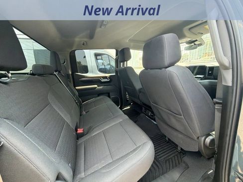 Used 2025 Chevrolet Silverado 1500 LT AWD/4WD image 6