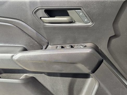 Used 2023 Chevrolet Colorado Trail Boss w/ Technology Package AWD/4WD image 23
