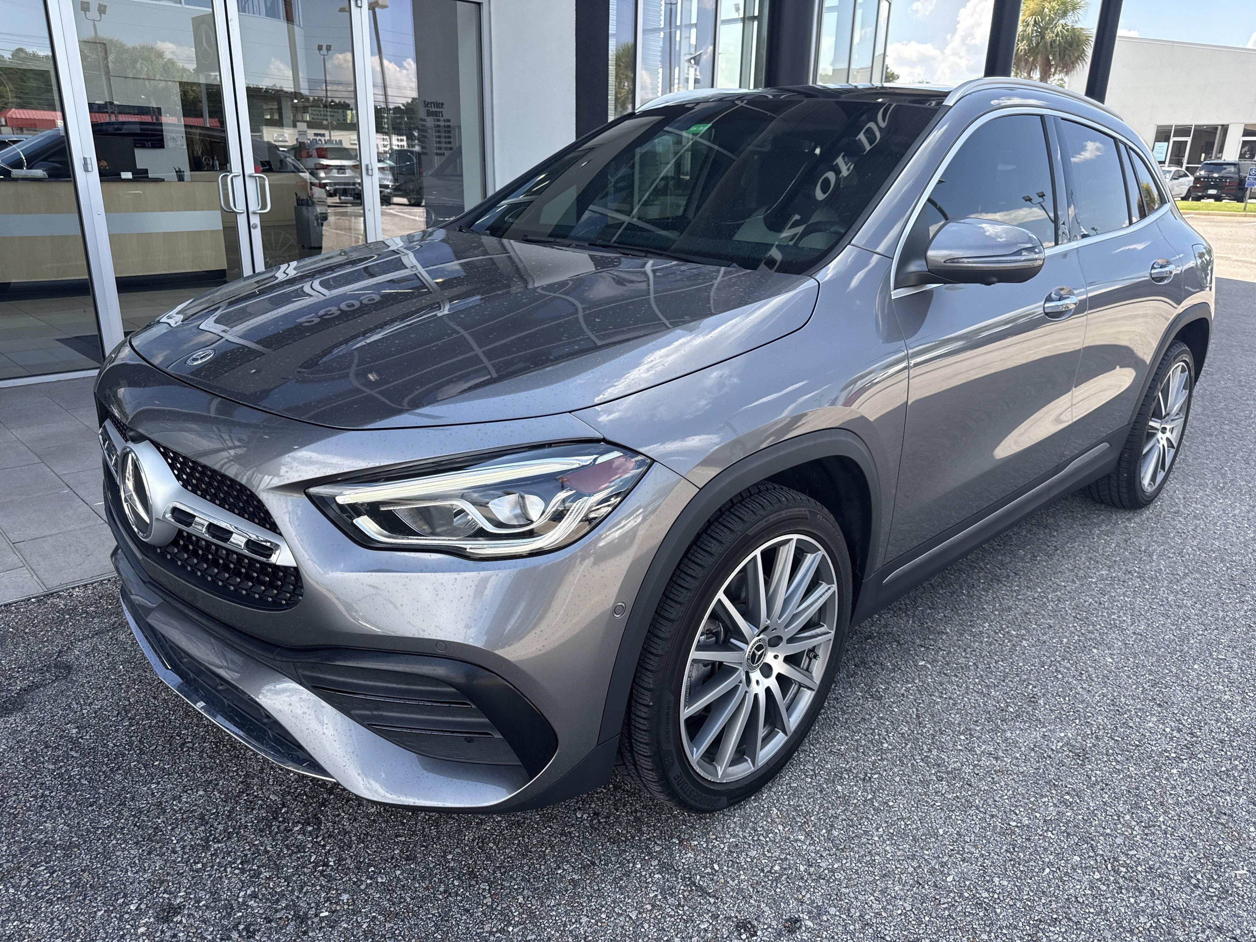 Used 2021 Mercedes-Benz GLA 250 image 3