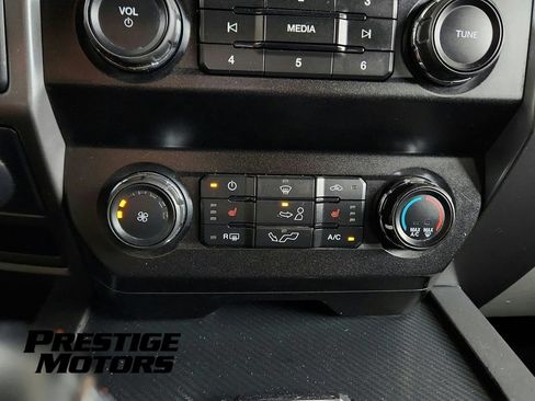 Used 2020 Ford F150 XLT w/ Equipment Group 302A Luxury AWD/4WD image 35