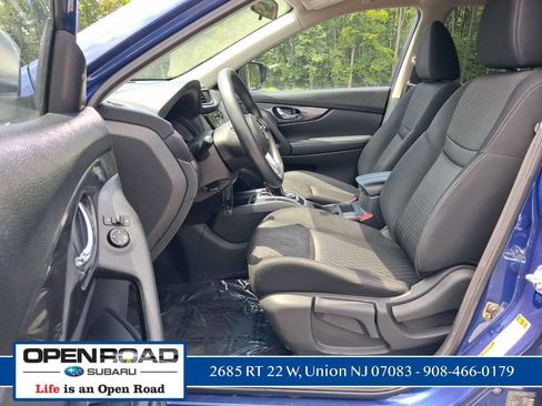 Used 2017 Nissan Rogue S w/ Appearance Package AWD/4WD image 53