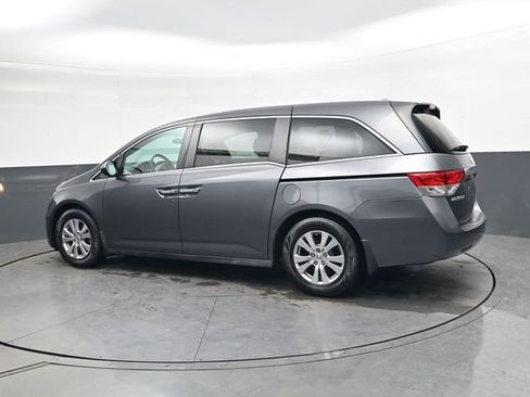Used 2016 Honda Odyssey SE image 6