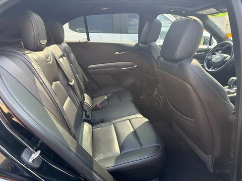 Used 2019 Cadillac XT4 Premium Luxury w/ Enhanced Visibility Package AWD/4WD image 6