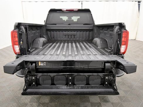 Used 2024 GMC Sierra 2500 SLE w/ SLE Value Package; image 7