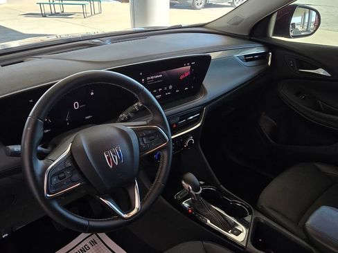 Used 2025 Buick Encore GX Preferred image 13