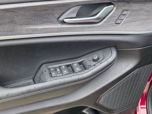 New 2025 Jeep Grand Cherokee L Limited w/ Black Appearance Package image 26