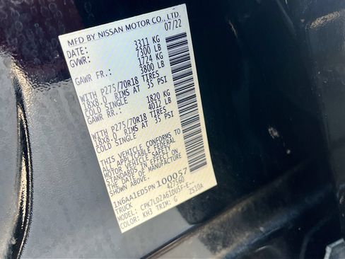 Used 2023 Nissan Titan PRO-4X w/ Pro-4x Convenience Package AWD/4WD image 32