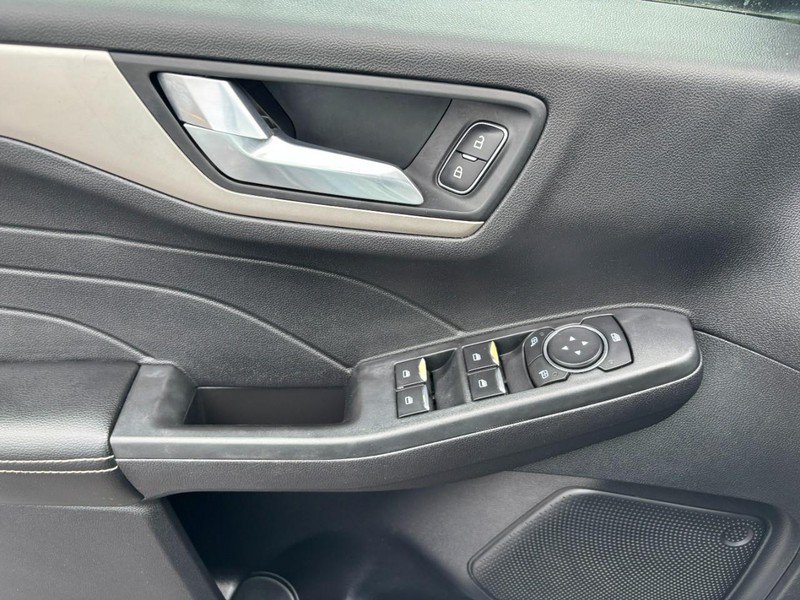 Used 2021 Ford Escape SEL FWD image 9