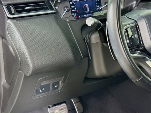 Certified 2023 Land Rover Range Rover Velar R-Dynamic S image 10