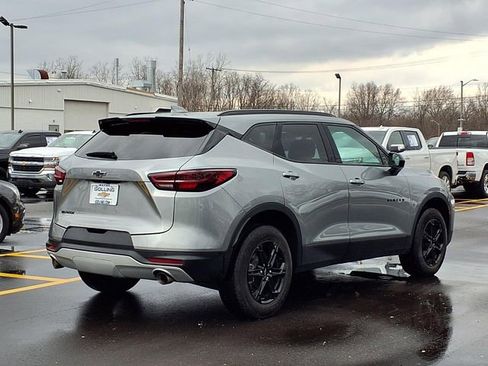 Used 2024 Chevrolet Blazer LT w/ Convenience Package image 2