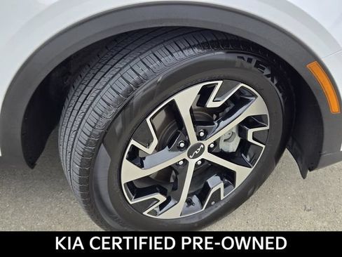 Certified 2023 Kia Sportage EX FWD image 6