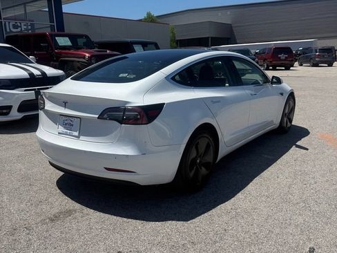 Used 2019 Tesla Model 3 Standard Range Plus RWD image 7