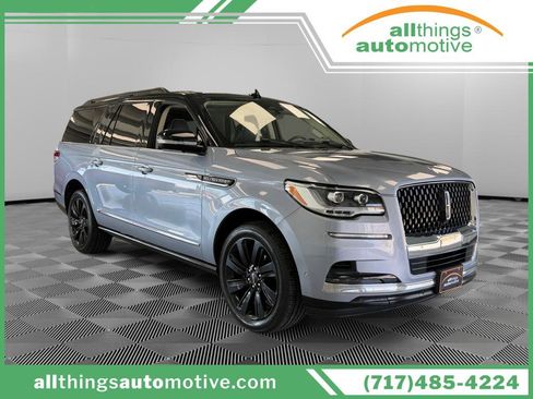 Used 2023 Lincoln Navigator L Black Label image 1