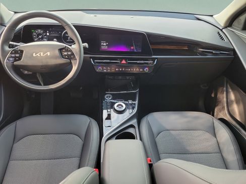 New 2026 Kia Niro Wind FWD image 7