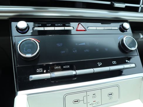 New 2026 Hyundai Santa Fe SE FWD image 6