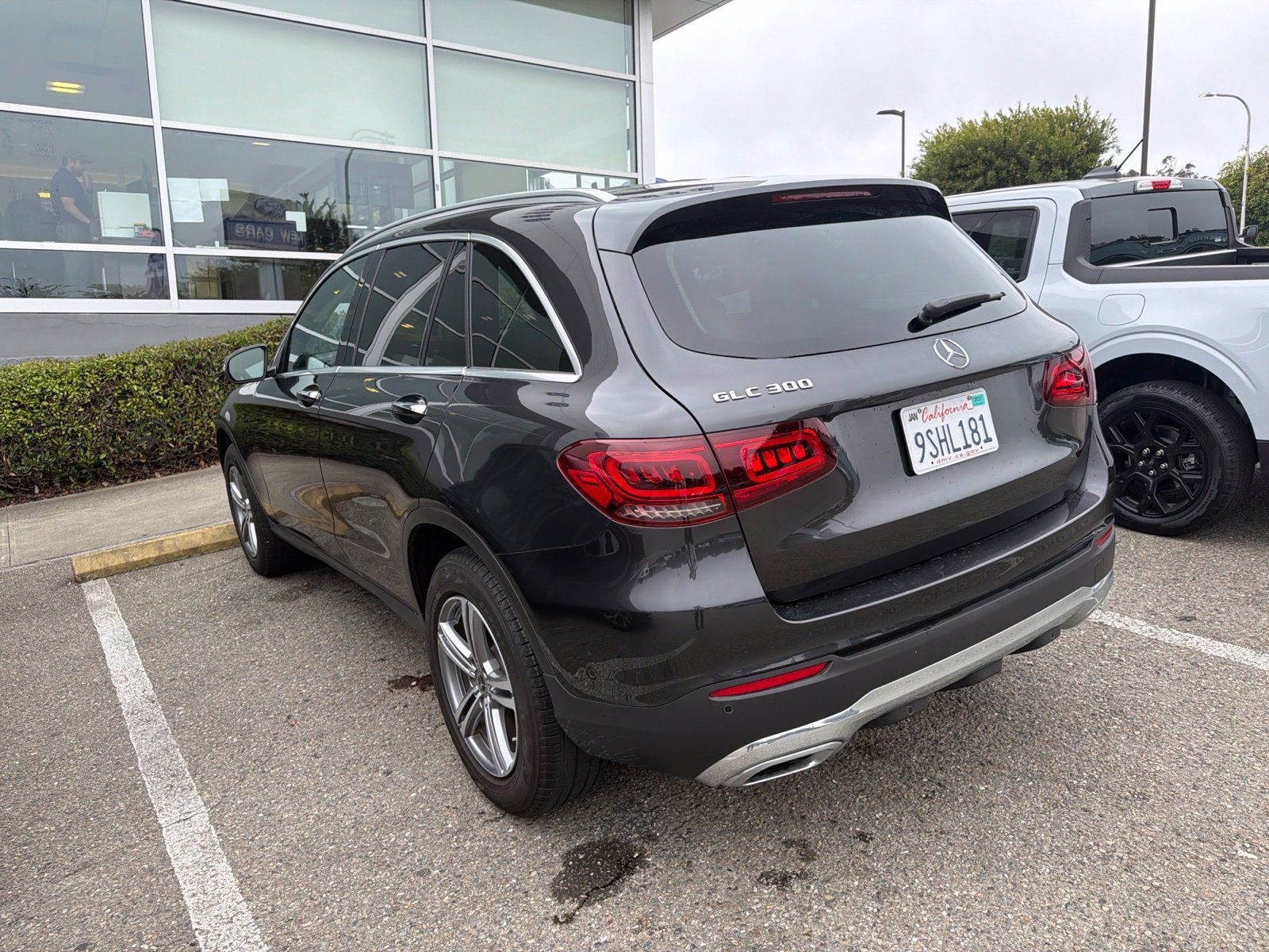 Used 2022 Mercedes-Benz GLC 300 image 4