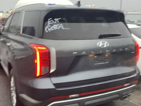 Used 2024 Hyundai Palisade SEL image 3