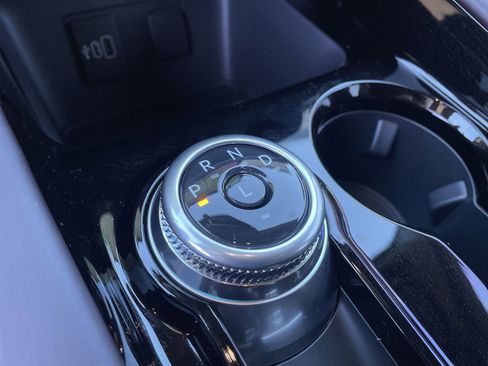 New 2026 Ford Explorer Platinum image 15