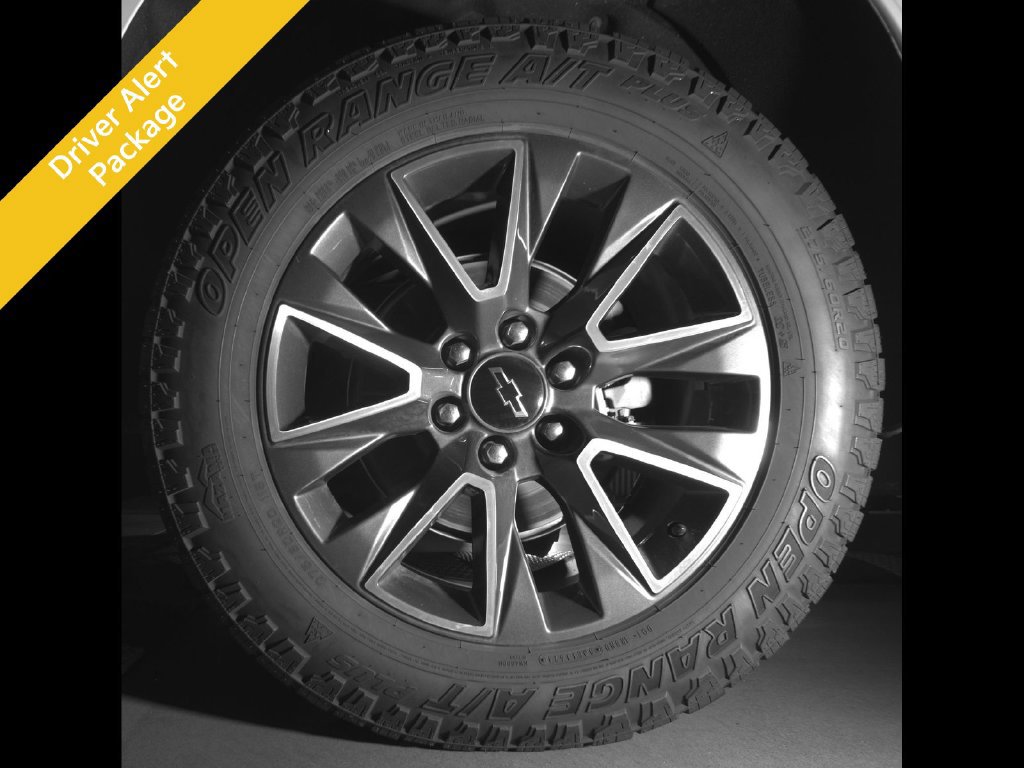 Used 2023 Chevrolet Tahoe Z71 w/ Luxury Package AWD/4WD image 12