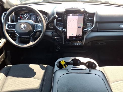 Used 2025 RAM 2500 Big Horn AWD/4WD image 13
