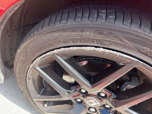 Used 2025 Honda Civic Sport image 5