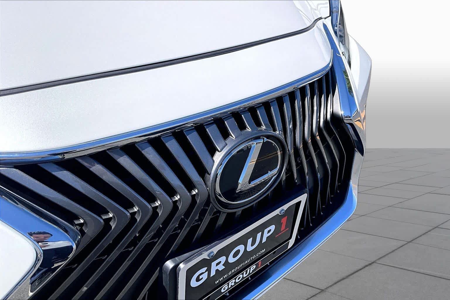 Used 2021 Lexus ES 350 w/ Accessory Package FWD image 29