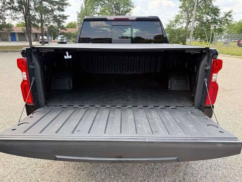 Used 2019 Chevrolet Silverado 1500 LTZ w/ LTZ Premium Package AWD/4WD image 13