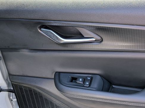 Certified 2024 Jeep Grand Cherokee Laredo RWD image 29