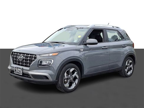 Used 2023 Hyundai Venue SEL w/ Cargo Package image 3
