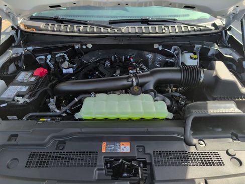 New 2025 Ford Expedition Max Platinum w/ Driver's Package image 35