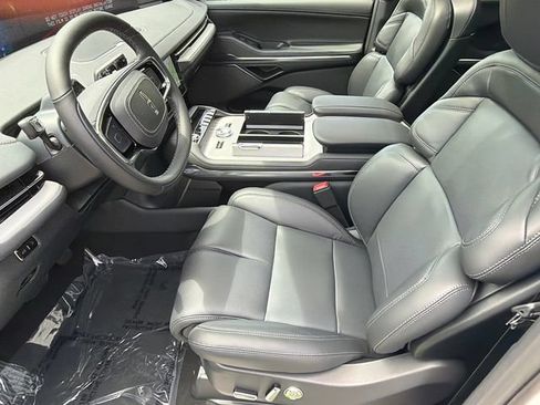 New 2027 Lincoln Navigator L Reserve w/ Jet Appearance Package RWD image 11
