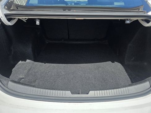 Used 2025 Chevrolet Malibu LT FWD image 25