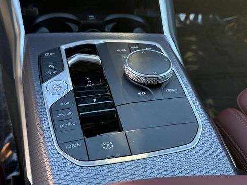 New 2026 BMW 330i Sedan w/ Premium Package image 24