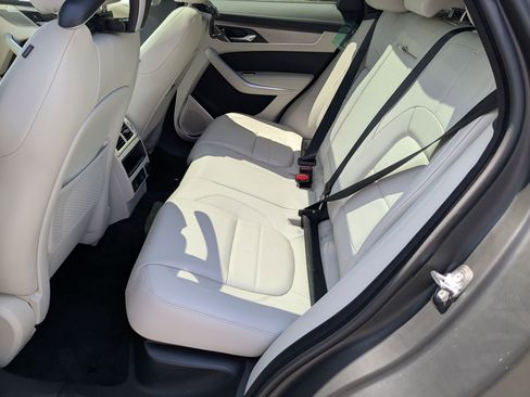 New 2026 Jaguar F-PACE R-Dynamic S image 26