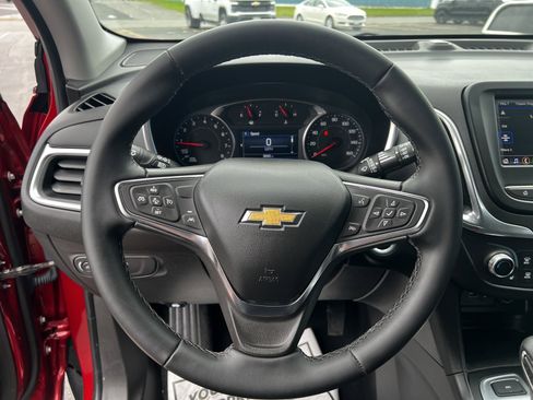 Used 2024 Chevrolet Equinox LT image 15