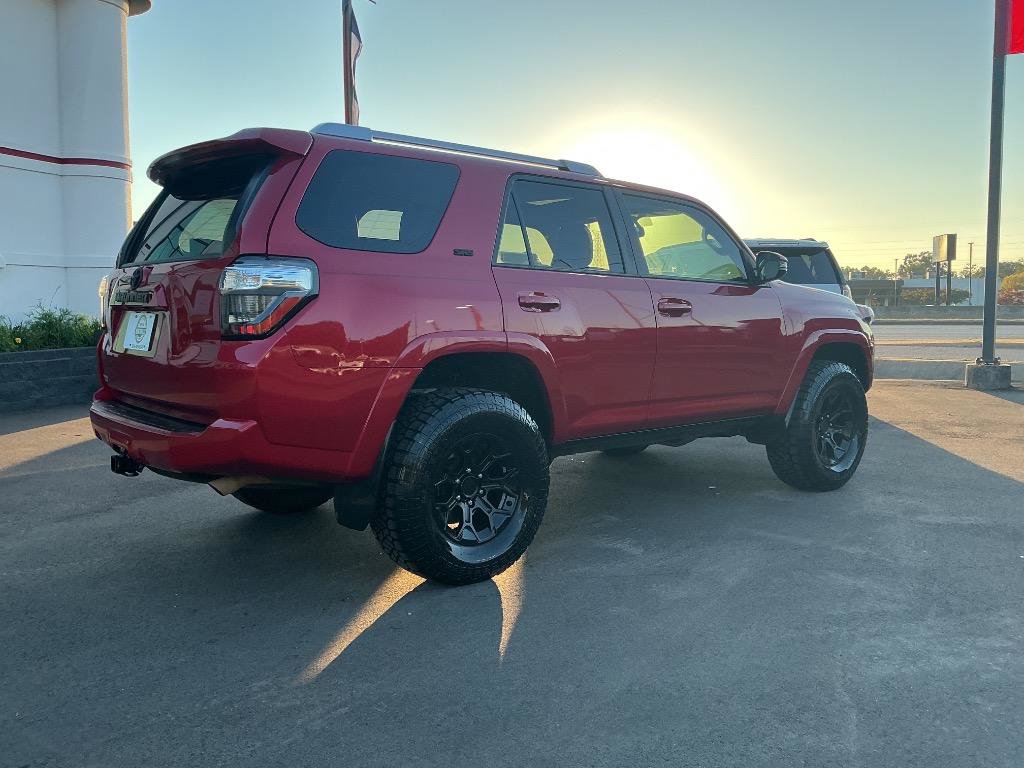 Used 2018 Toyota 4Runner SR5 Premium RWD image 7