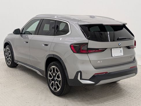 Used 2026 BMW X1 xDrive28i AWD/4WD image 3
