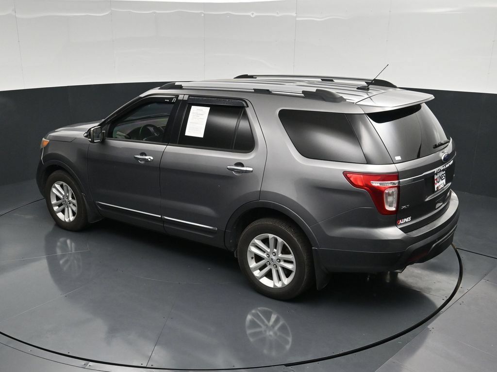 Used 2013 Ford Explorer XLT AWD/4WD image 49