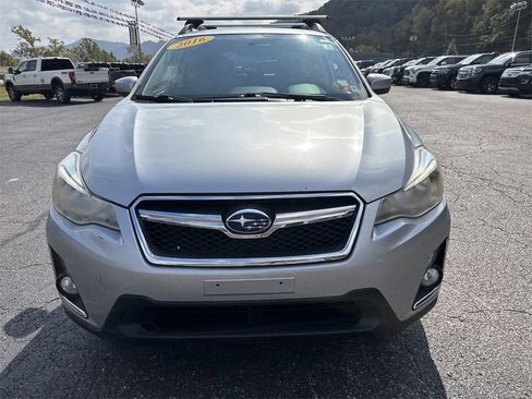 Used 2016 Subaru Crosstrek 2.0i Premium w/ Moonroof Package image 11