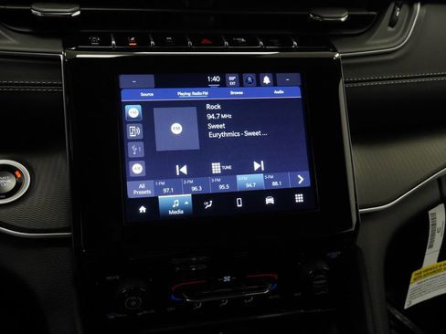New 2026 Jeep Grand Cherokee Laredo AWD/4WD image 21