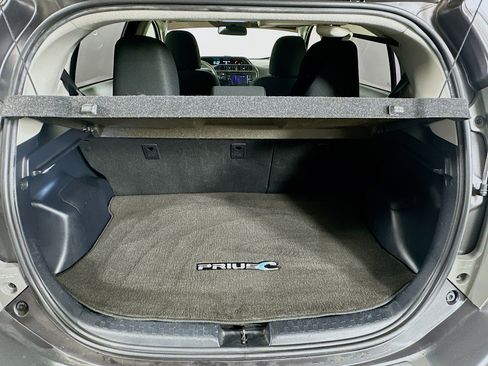 Used 2014 Toyota Prius C Three image 26