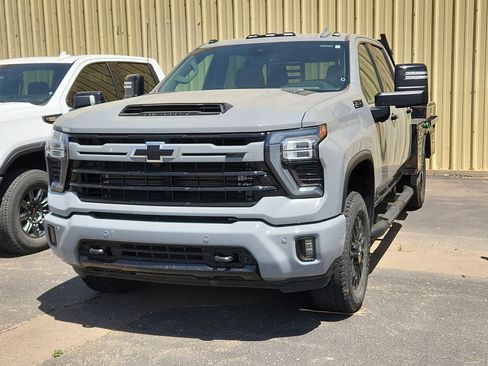 Used 2024 Chevrolet Silverado 2500 LTZ w/ LTZ Plus Package AWD/4WD image 1