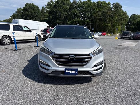 Used 2016 Hyundai Tucson Limited w/ Option Group 03 AWD/4WD image 2