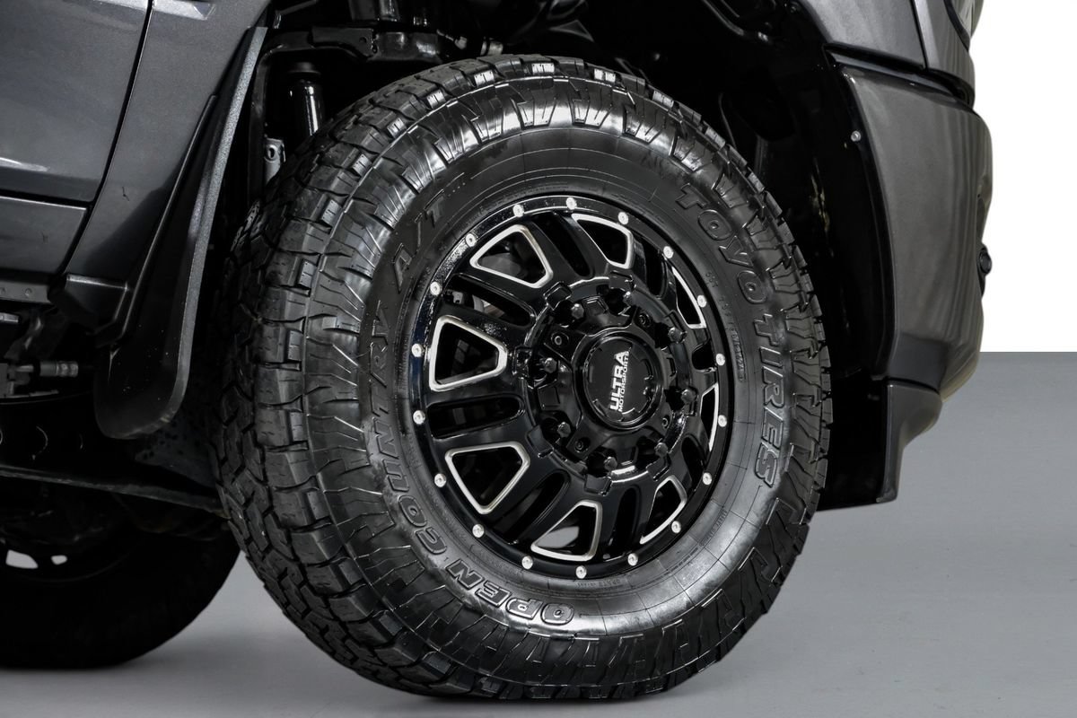 Used 2024 RAM 3500 Laramie w/ Night Edition AWD/4WD image 54