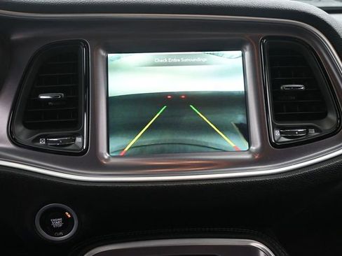 Used 2021 Dodge Challenger SXT w/ Blacktop Package image 33