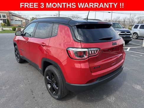 Used 2019 Jeep Compass Latitude AWD/4WD image 27